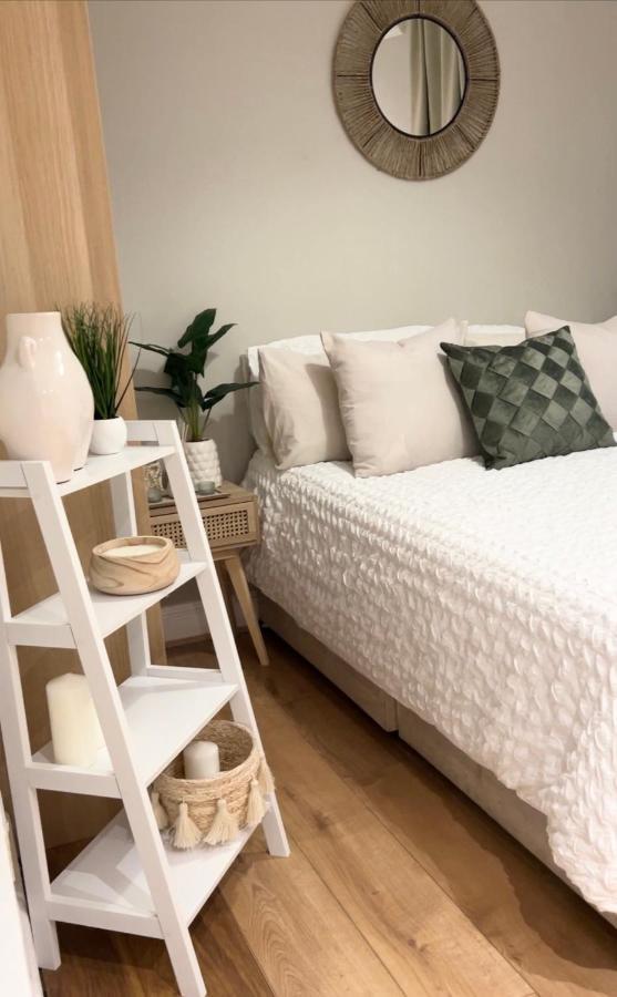London Property Apartments For Up To 6, Next To Big Ben & London Eye Exterior photo
